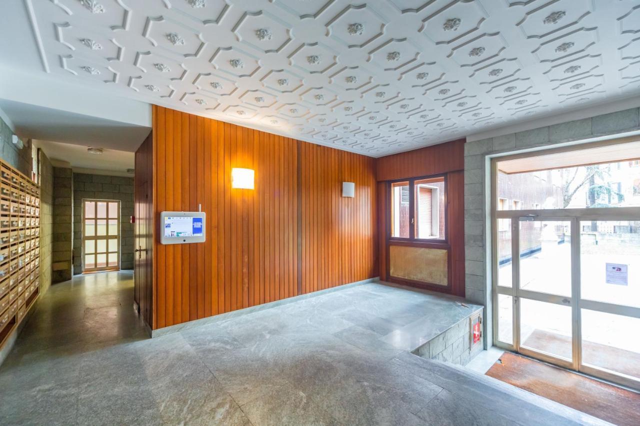 Cozy Apt - Corso Vercelli & Conciliazione M1 Милан Экстерьер фото
