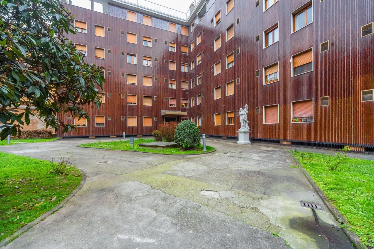 Cozy Apt - Corso Vercelli & Conciliazione M1 Милан Экстерьер фото